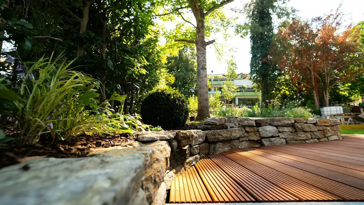 Quel bois imputrescible pour une terrasse en bois ?